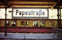 S-Bahnhof Papestra&szlig;e (Vorortbahnsteig), Datum: 03.10.1990, ArchivNr. 15.146